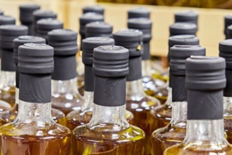 Quase dois mil anúncios irregulares identificados em operação de Páscoa online