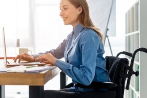 Cotia lança atendimento presencial do PEI para inclusão no mercado de trabalho