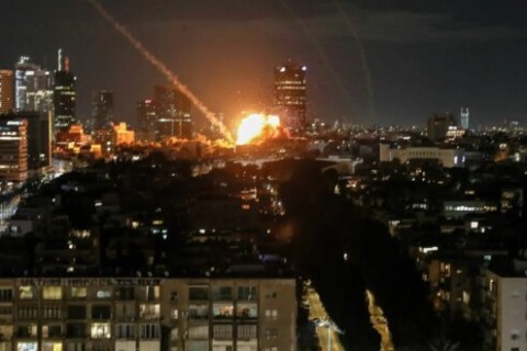 Conflito no Oriente médio: ataques e mortes marcam novo dia